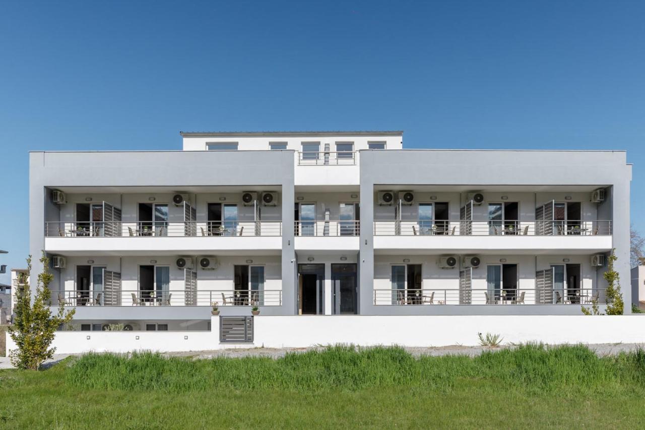ليبتوكاريا Sunshine Apartments المظهر الخارجي الصورة